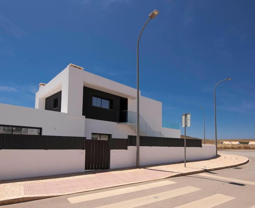 Sunset House Leilighet Vila do Bispo Eksteriør bilde